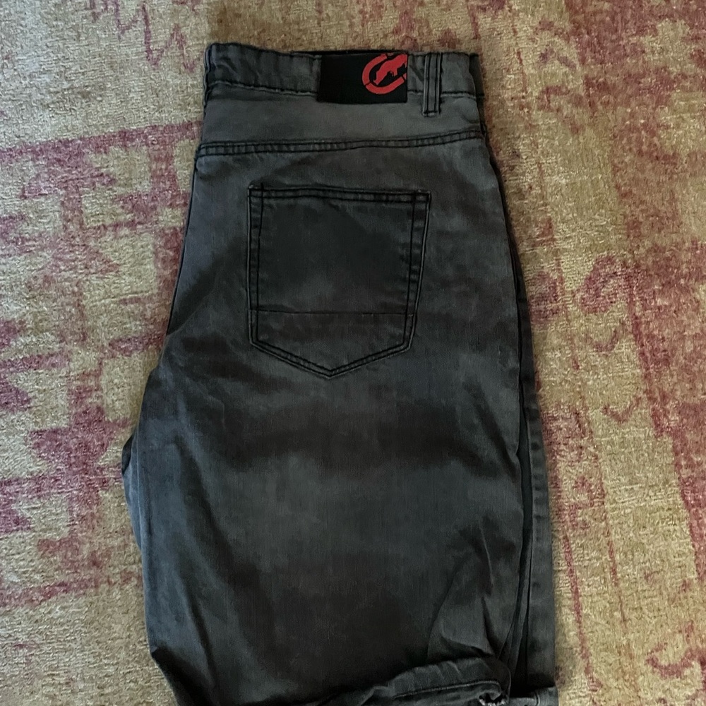 Mens grey Ecko Unltd shorts. Size 38
